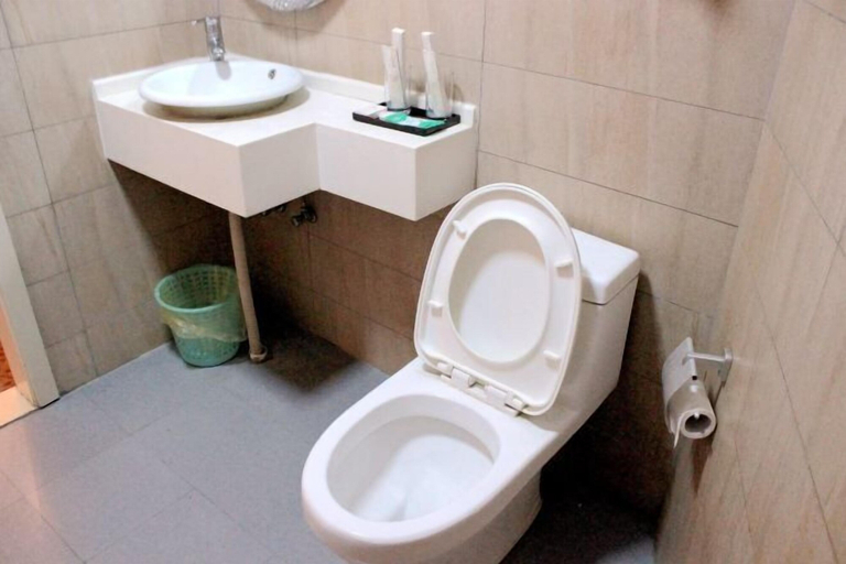 Bathroom 3, Kaisa Express Hotel, Zhenjiang