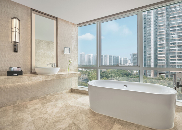 Bathroom 12