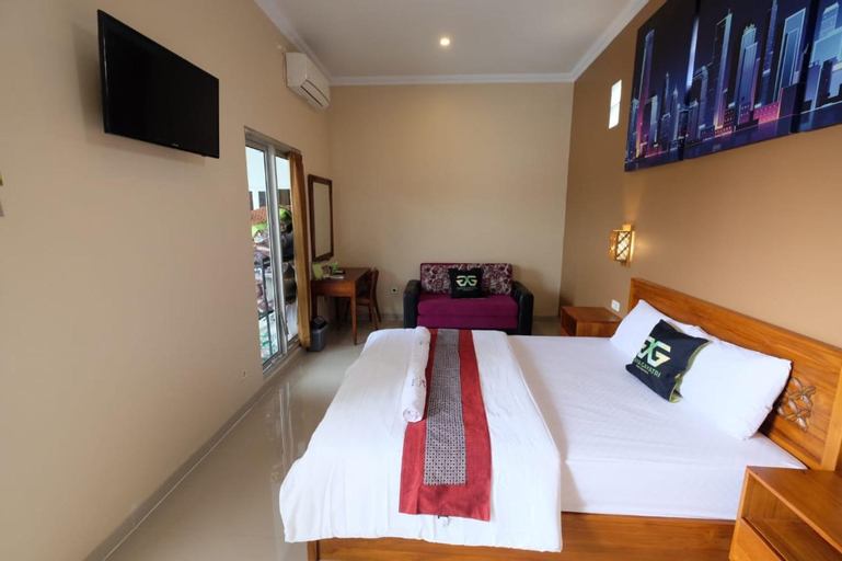 Bedroom 12