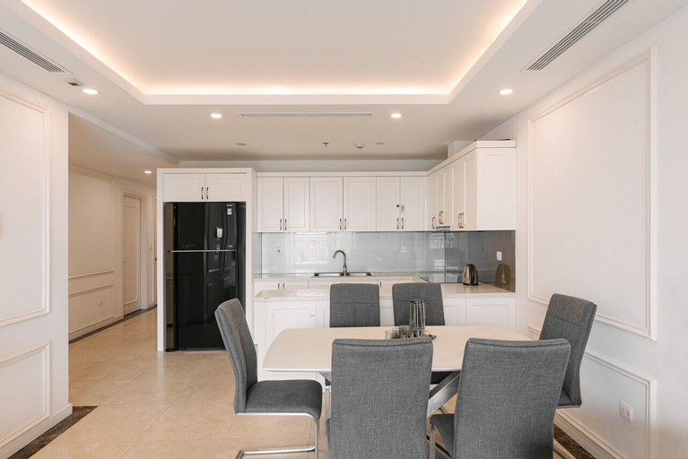 Dining Room 8