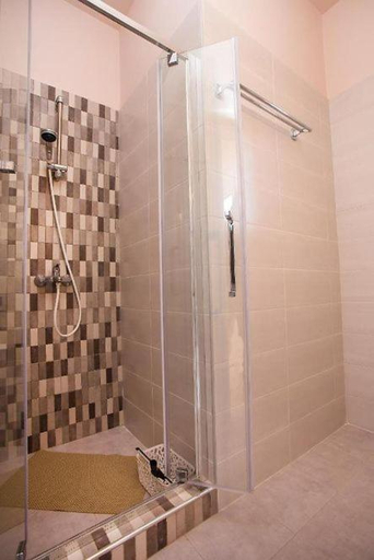 Others 3, Regina Villa - Family Dream with double pool, South Aegean