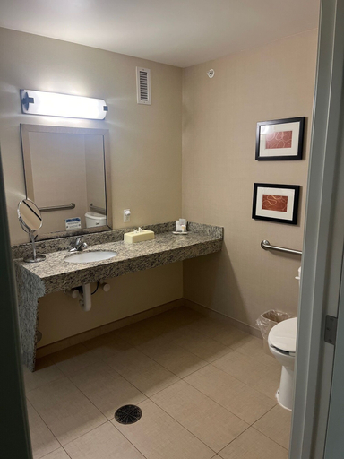 Bathroom 4, Comfort Suites Marietta - Parkersburg, Washington