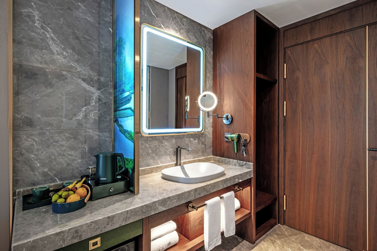 Bathroom 5, Nostalgia S Hotel(Kunming Dongfeng Square), Kunming