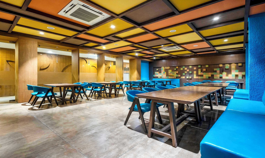 Food & Drinks 4, Treebo Blue Moon, Gandhinagar