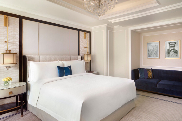 Bedroom 12