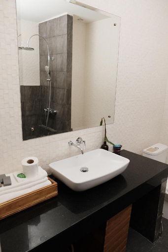 Bathroom 4