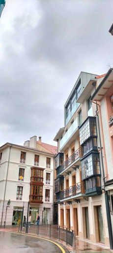 Exterior & Views 2, Zalle Oviedo Suites, Asturias