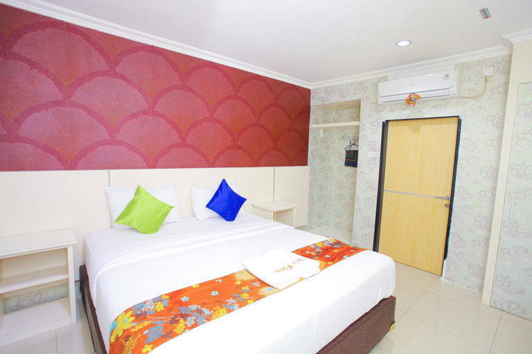 Bedroom 18
