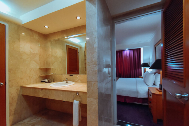 Bathroom 5