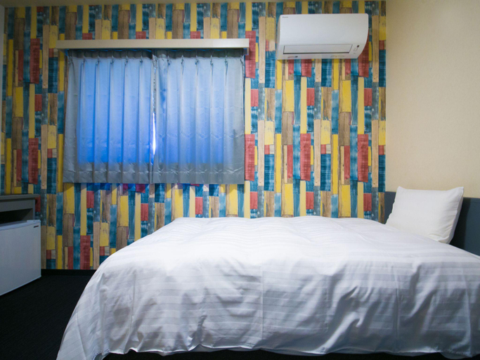 Bedroom 12