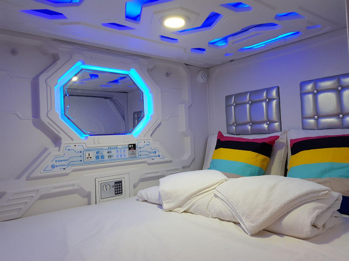 Bedroom 9