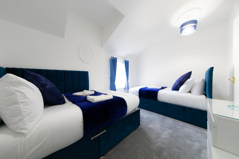 Bedroom 4, The New Apollo Hotel, Blackpool
