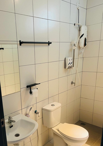 Bathroom 4, SOFEA IMPERIO HOMESTAY @ ALOR SETAR, Pokok Sena