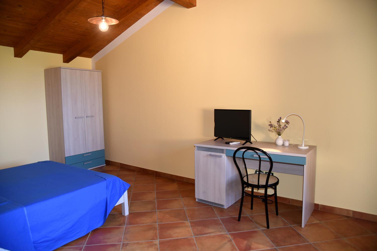 Others 5, B&B Villa Del Regno, Salerno