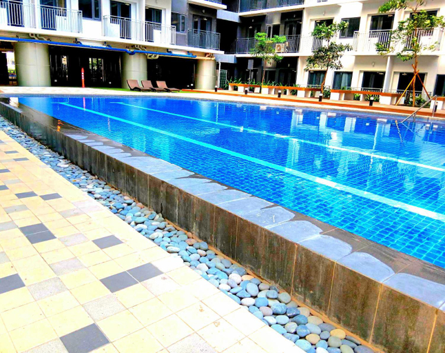 Others 4, A&R Condo by the Bay, Pasay City