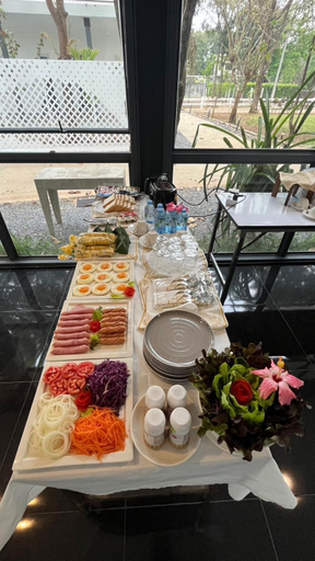 Food & Drinks 5, สายลม รีสอร์ท เขาใหญ่, Pak Chong
