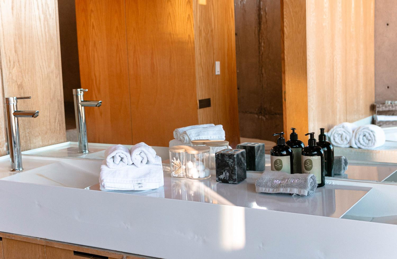 Others 5, Villa Garven, Ensenada