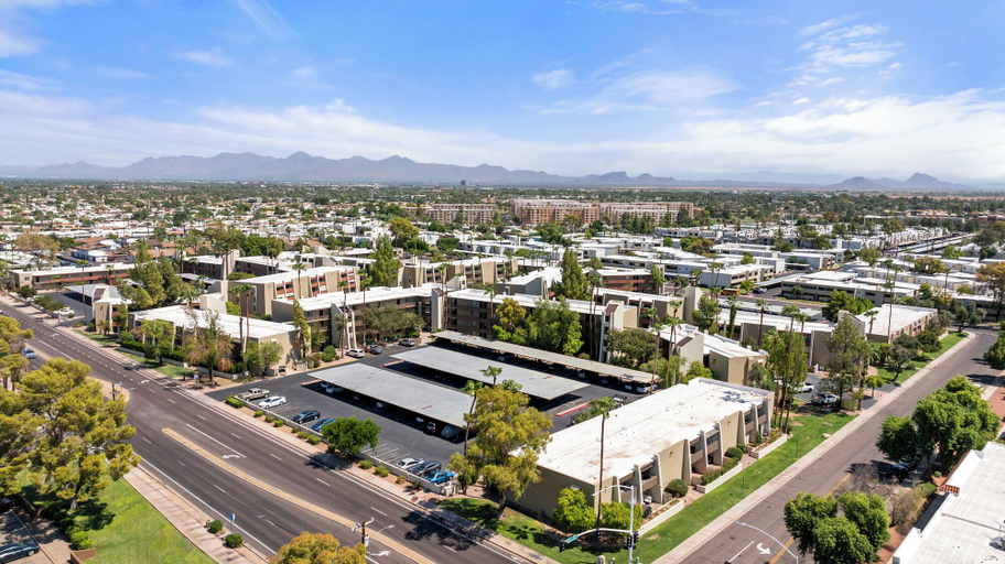 Others 5, Primo Scottsdale Location w Heated Pool, Maricopa
