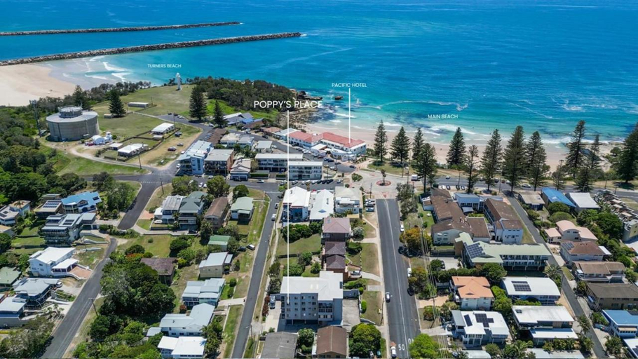 Others 2, Poppy's Place - oceanstays, Clarence Valley- Coast