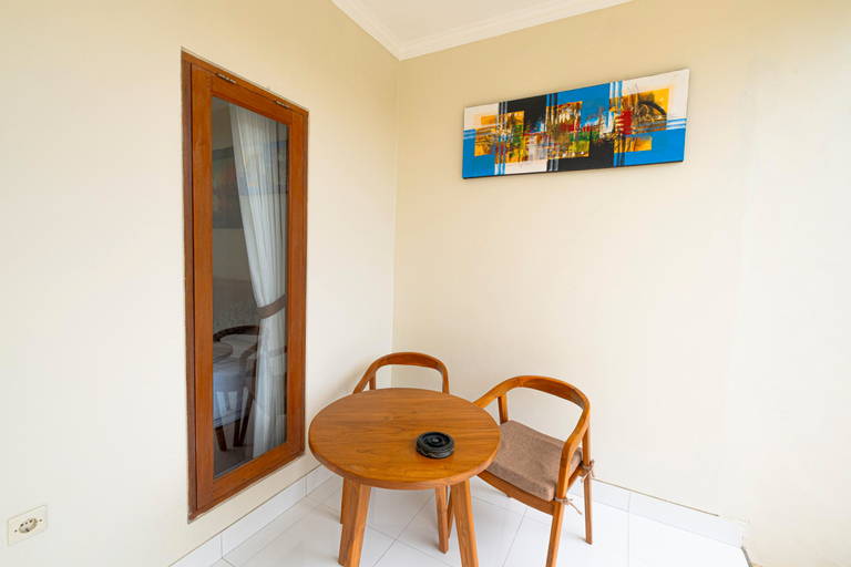 Dining Room 17