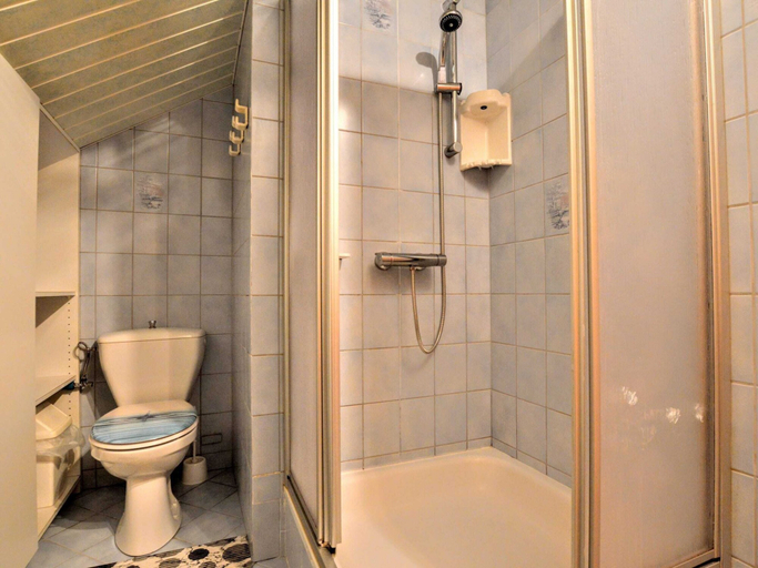 Bathroom 4, Peaceful Escape, Malmedy, Liège