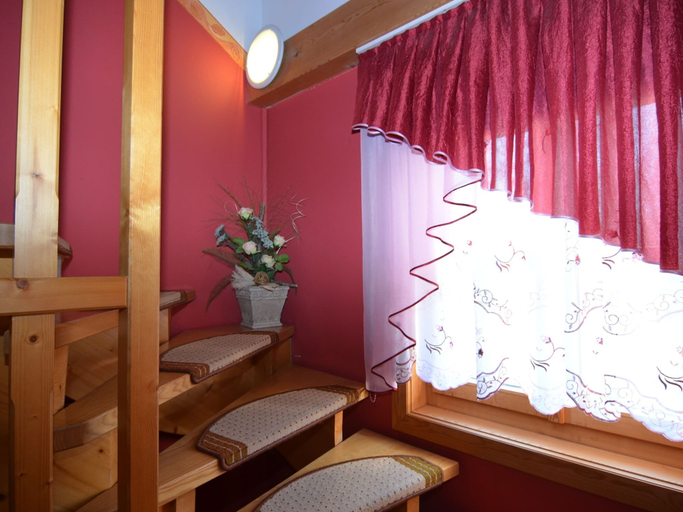 Bedroom 2, Ruhiges Ferienhaus in Drachselsried in Waldnahe, Regen