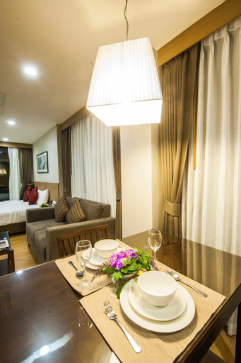 Dining Room 2