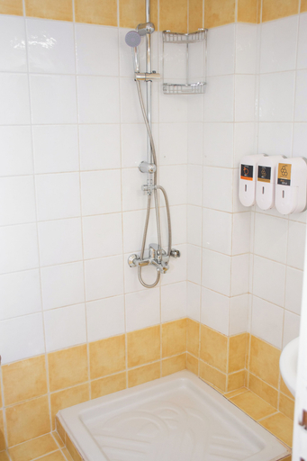 Bathroom 5, Infinity Wellness Apartment Hotel, Crete