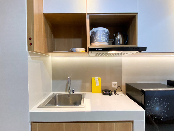 Others 4, Minimalist Studio Room at Pollux Chadstone Apartment By Travelio, Cikarang