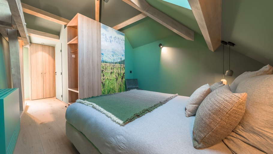 Bedroom 3, Domaine Carrel & Senger, Savoie