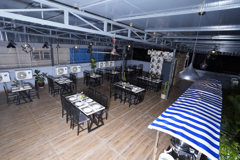 Food & Drinks 4, Sai Bliss International, Manyata Tech Park, Bangalore