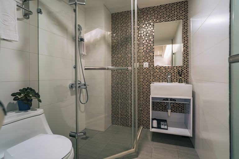 Bathroom 3, Hotel Puri Taipei Station Branch, Taipei City