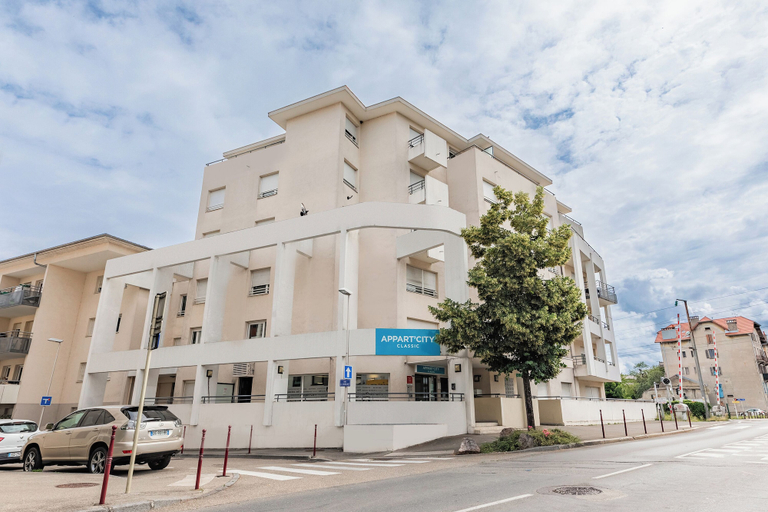 Exterior & Views 2, Appart'City Classic Thonon les bains, Haute-Savoie