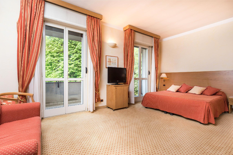 Bedroom 18