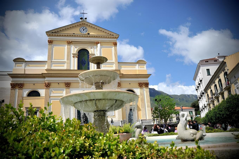 Exterior & Views, Dimora Donna Maria Relais, Salerno