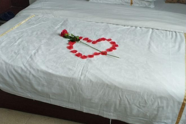 Bedroom 1, Danzhou Hongyunting Hotel, Hainan