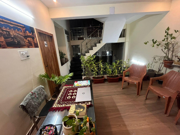 Food & Drinks 5, Hotel SHIVASHRAY Luxury Stays & Inn, Ujjain
