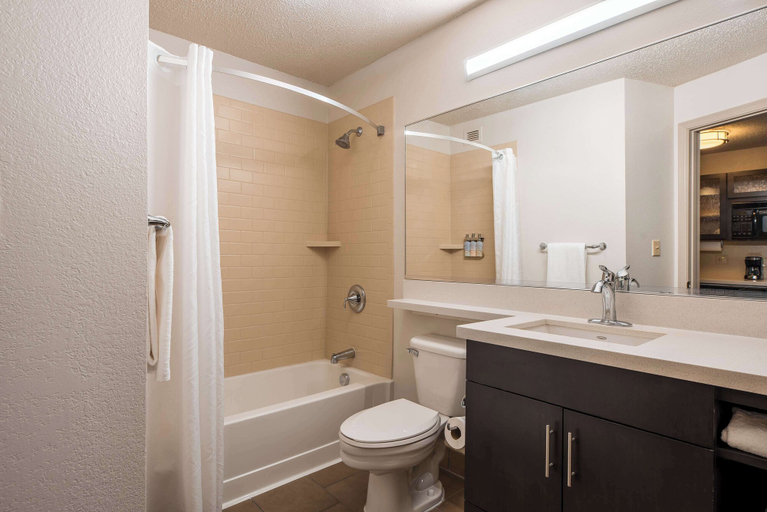 Bathroom 3, Sonesta Simply Suites Dallas Richardson, Dallas