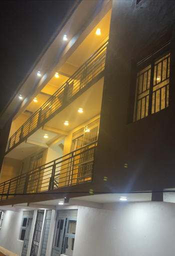 Others 4, La vue suites, Jinja