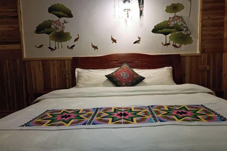 Bedroom 3, Puzhehei Ancient Courtyard, Wenshan Zhuang and Miao