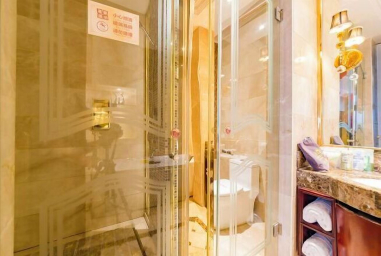 Bathroom, Shengfei International Hotel, Zhumadian