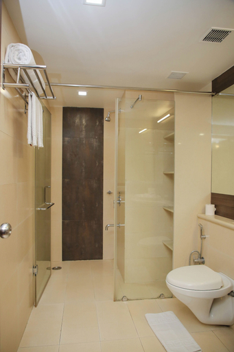 Bathroom 3, Hotel Citrus Prime, Raipur