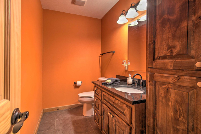Bathroom 3, Spacious Log Cabin w/ Fire Pit & Game Room!, Carroll