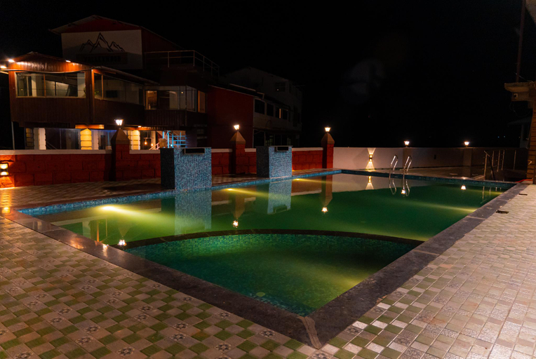 Sport & Beauty 3, Seven Days Resort and Spa, Satara