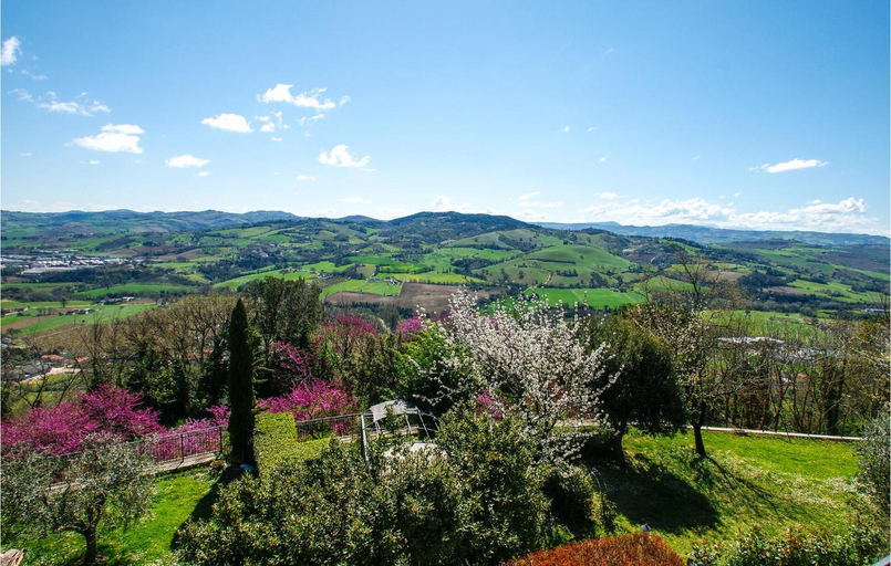 Others 2, Amazing Home In Belvedere Fogliense, Pesaro E Urbino