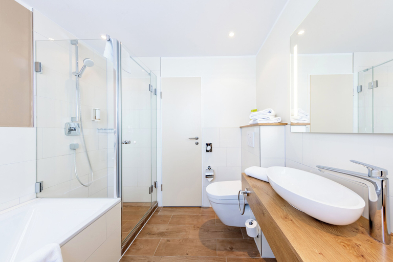 Bathroom 4, Maingau Hotel, Frankfurt am Main