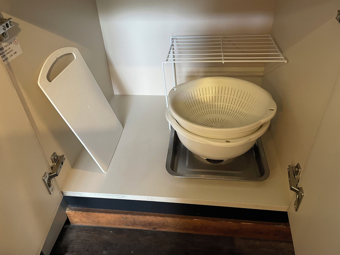Bathroom 10