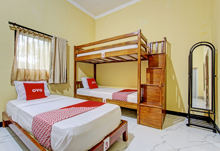 Bedroom 2, OYO 93595 Puri Adem 86 Bunkbed, Sleman