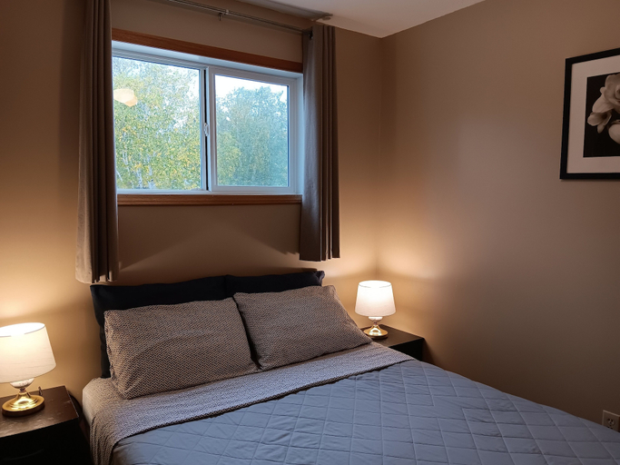 Bedroom 3, Bayside Resort, Division No. 18