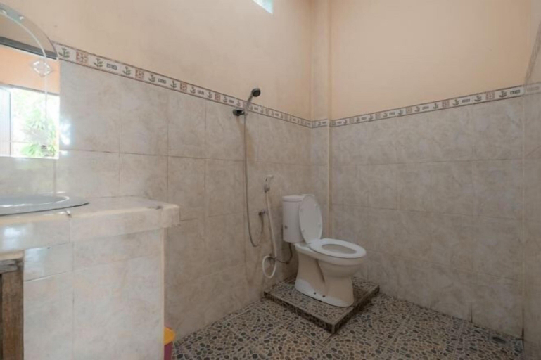 Bathroom 6